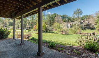530 Crowfields Ln, Asheville, NC 28803
