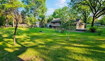 909 Fremont St, Anoka, MN 55303