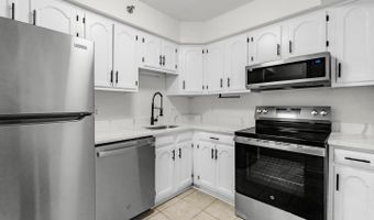1301 N COURTHOUSE Rd 802, Arlington, VA 22201