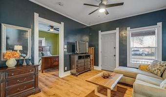 907 W PERSHING Blvd, Cheyenne, WY 82001