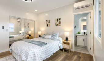3058 Uaawa Pl, Honolulu, HI 96819
