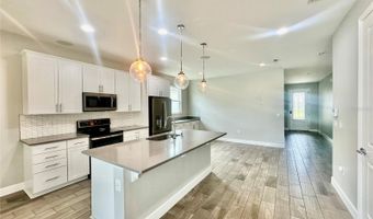 710 SPRING CREEK Dr, Auburndale, FL 33823