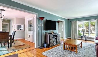 5 HIGH St, Warwick, RI 02886
