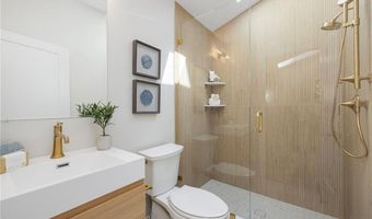 91 Carr Ln, Jamestown, RI 02835