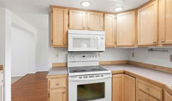 9070 Cathedral Pl, Anchorage, AK 99507