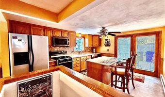 78 Viola Ave, East Providence, RI 02915
