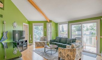 3956 S Turkeyfoot Rd, Akron, OH 44319