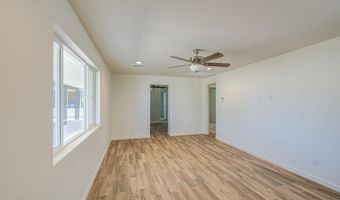 221 N TREKELL Rd, Casa Grande, AZ 85122