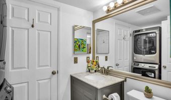 140 UWAPO Rd 36-104, Kihei, HI 96753