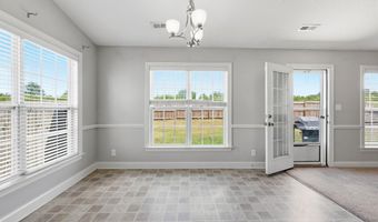 3675 Highland Dr, Ayden, NC 28513