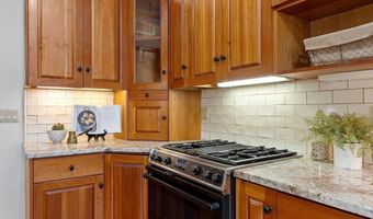301 Old Billerica Rd, Bedford, MA 01730