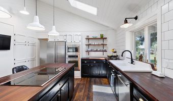 66300 White Rock Loop, Bend, OR 97703