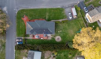 62 Canonchet Trl, Cranston, RI 02921