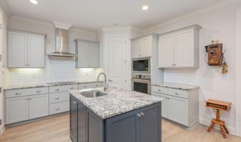1522 Mill Creek Dr, Baker, FL 32531