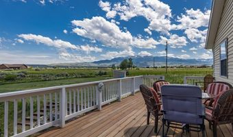 14 Absoraka Dr, Cody, WY 82414