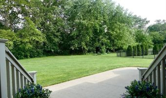 99 Elizabeth St, Agawam, MA 01030