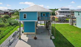 4032 Bank St, Bay St. Louis, MS 39520