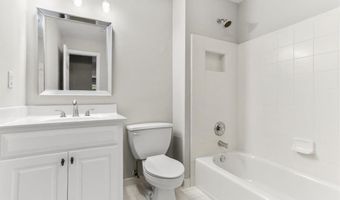 3425 Kingsland Cir, Berkeley Lake, GA 30096