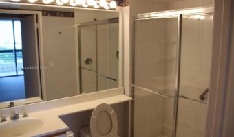 3400 NE 192nd St 811, Aventura, FL 33180