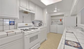 1663 Veteran Ave 206, Los Angeles, CA 90024