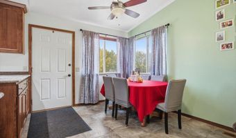 203 W Wagon Wheel Pr NW, Benton City, WA 99320