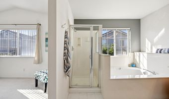 15 Mcdonnel Rd, Alameda, CA 94502