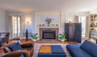 18 Bayside Dr, Belfast, ME 04915