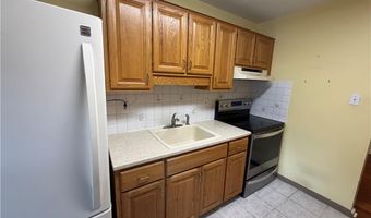 738 N Saint Lucas St, Allentown, PA 18104