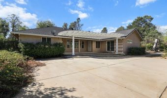 16840 Hawthorne Ave, Anderson, CA 96007