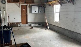 7843 Stark Dr, Algonac, MI 48001