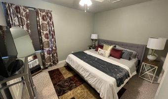 712 Matney Ln, Apex, NC 27502