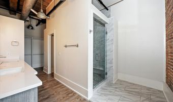 598 3Rd St 2200, Macon, GA 31201