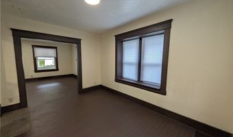 430 Alexander St, Akron, OH 44306