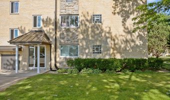 2214 S Goebbert Rd 178, Arlington Heights, IL 60005