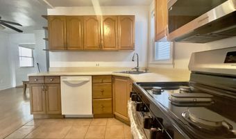 96 W 18TH St, Bayonne, NJ 07002