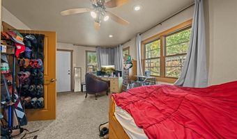 40 Ski Rd, Allenspark, CO 80510