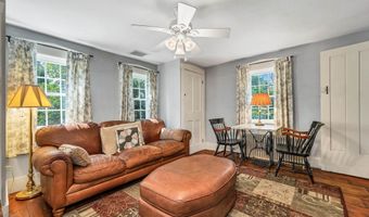 410 Wentworth Rd, Brookfield, NH 03872