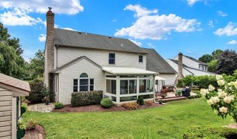 6765 WINDERMERE Ct, Allentown, PA 18104