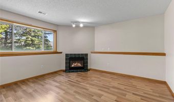 2756 Cutters Grove Cir, Anoka, MN 55303