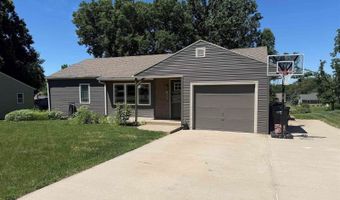411 N 8th St, Akron, IA 51001