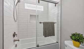 6416 Tisdale Ter, Bethesda, MD 20817