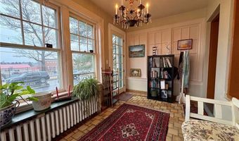 1852 Chew St, Allentown, PA 18104