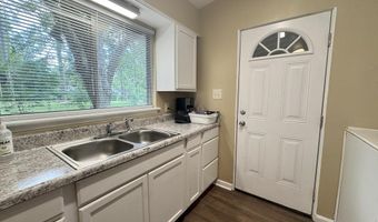 1804 ACKER Dr, Albany, GA 31707