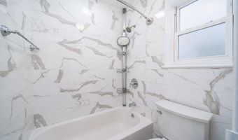 178 W 17TH St Unit 1, Bayonne, NJ 07030