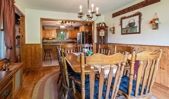 89 Elm St, Blackstone, MA 01504