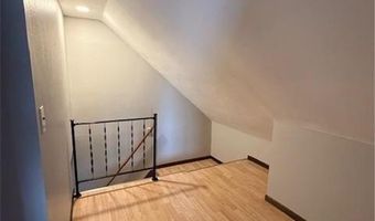 1810 1st Ave SE, Austin, MN 55912