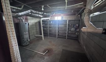 711 S Simon St, Ada, OH 45810