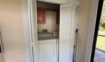 55643 LISA St, Astor, FL 32102