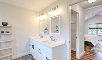 3 Big River Dr, Coventry, RI 02816