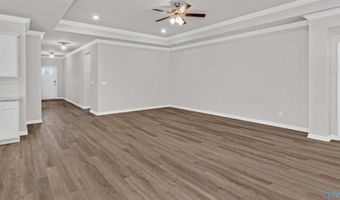 23285 Worchester Ln, Athens, AL 35613